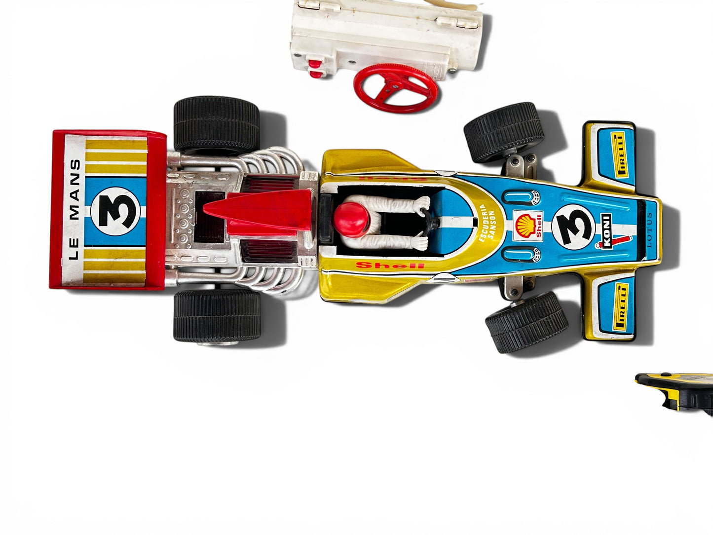 Lotus F1 hojalata con mando · Ideal España 70s