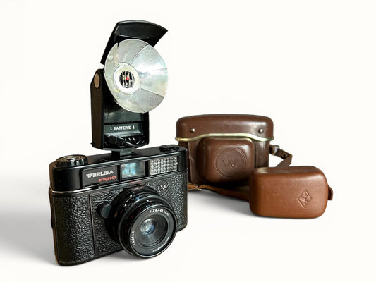 Cámara Werlisa Progress 1973 · Flash Agfa