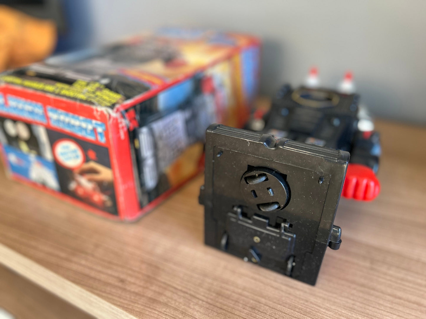 Cosmic Talking Robot · Bump'n Go años 80s