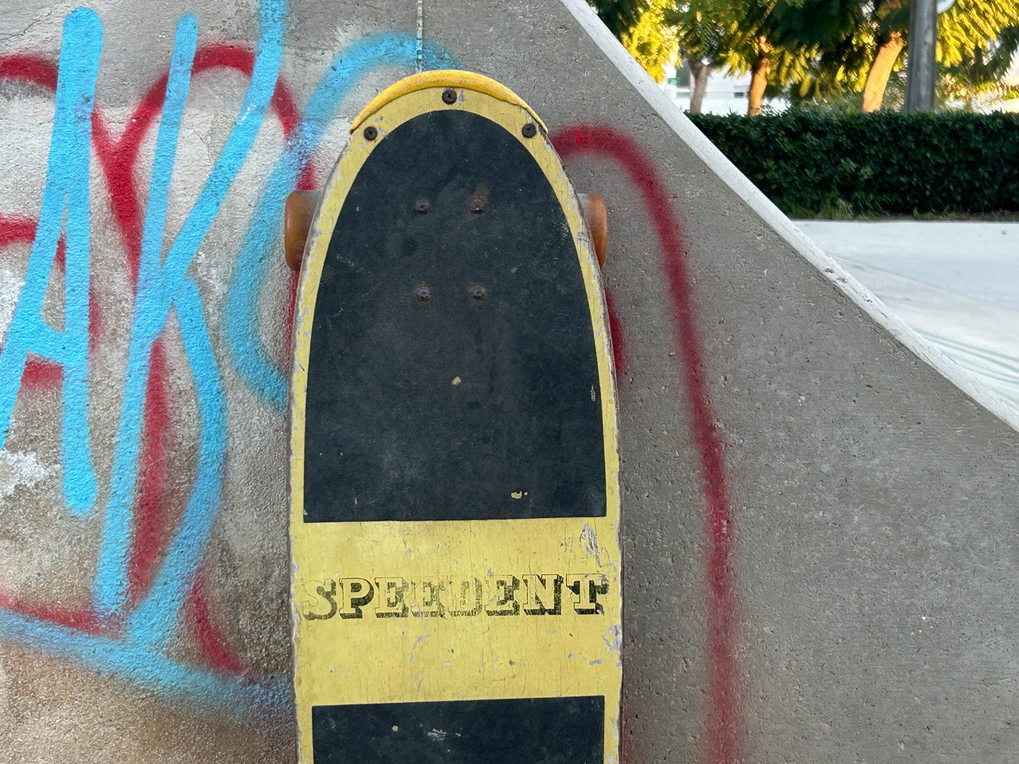 SPEEDENT · Skateboard old school años 80s