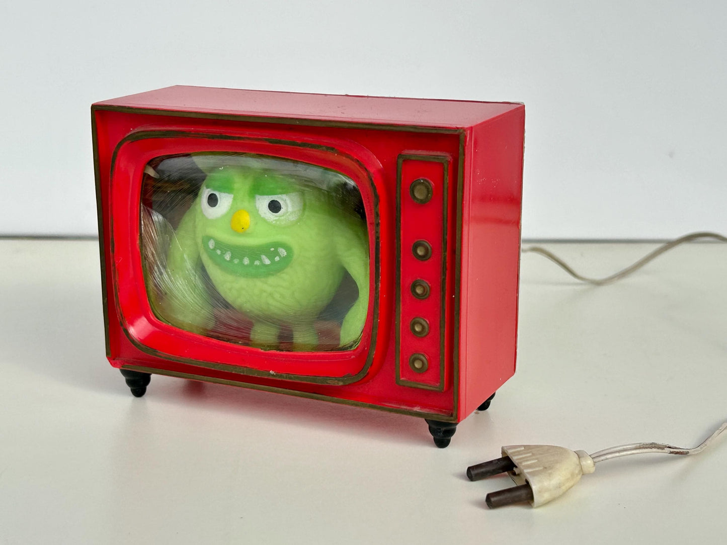 Custom Monster TV visor, deco kischt con luz.