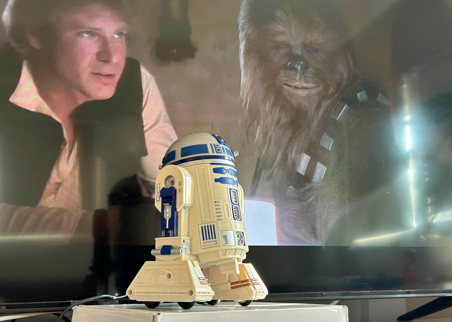 R2-D2 con mando · Star Wars Hasbro 1997