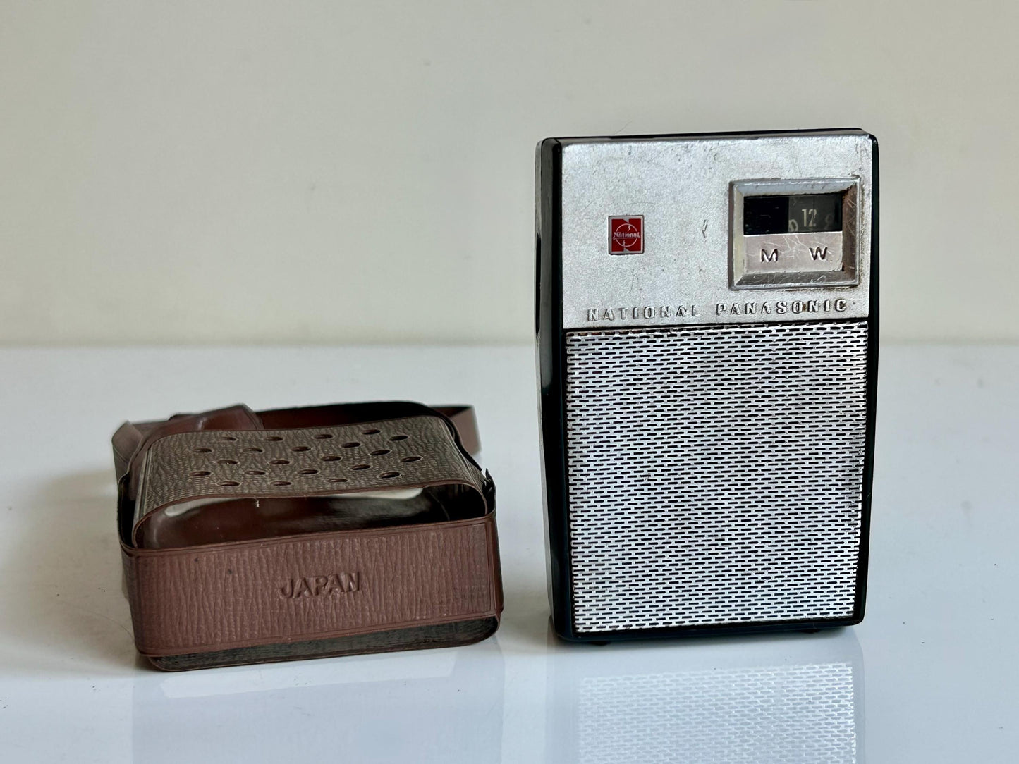 Radio Vintage National Panasonic (Made in Japan)