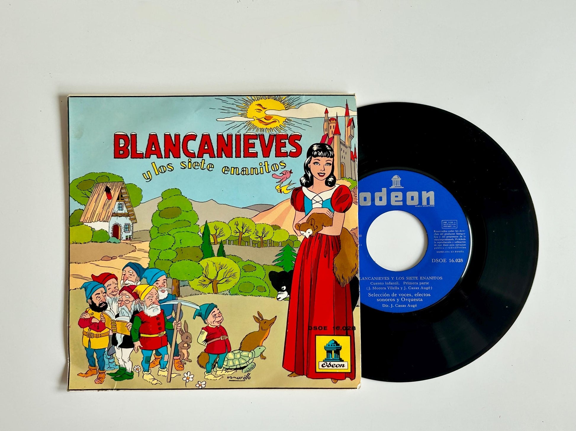 Vinilo infantil “Blancanieves y los siete enanitos” · Disco 45 RPM Odeón · Cuento clásico retro 1954