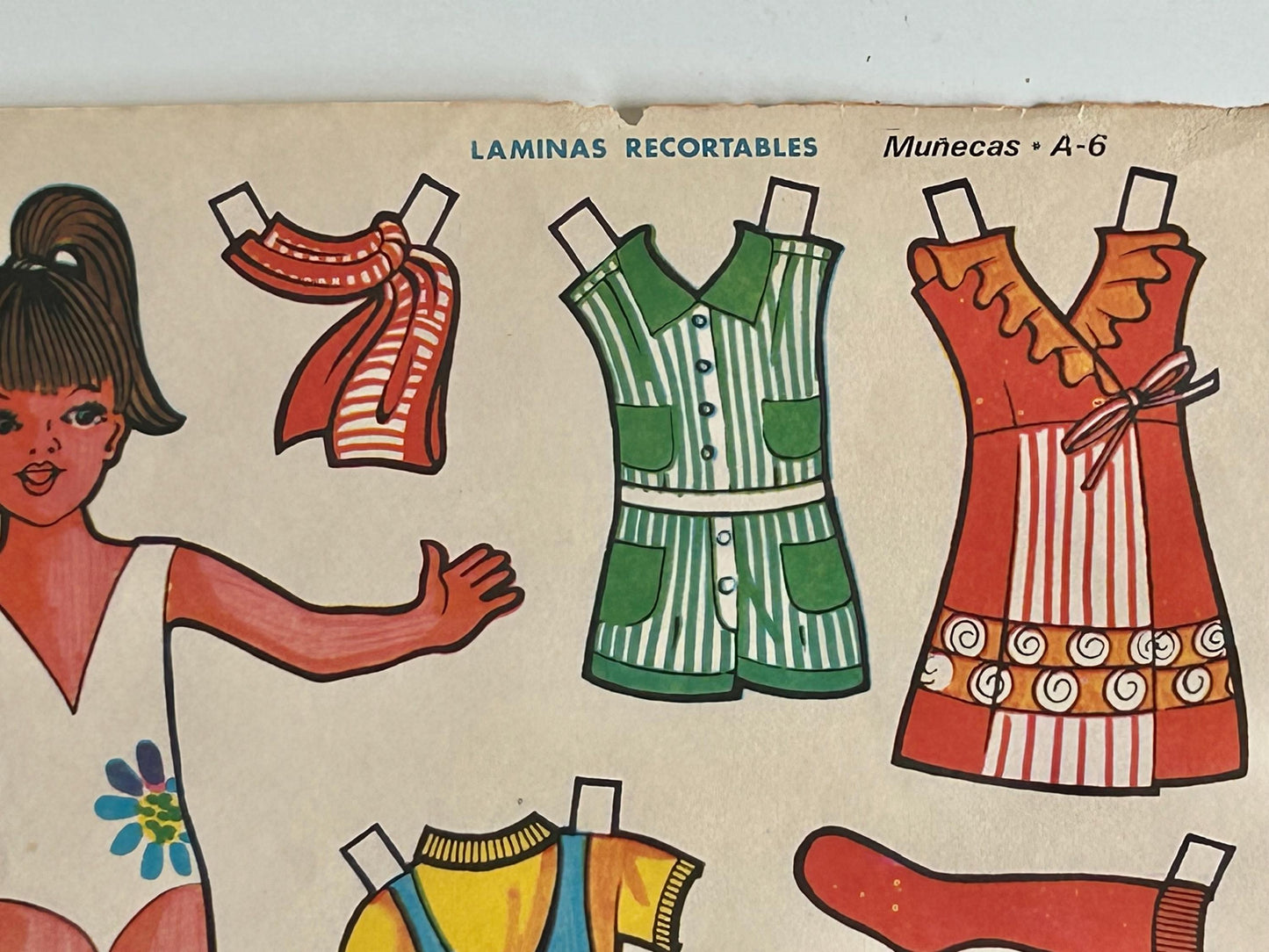 Láminas recortables Vulcano · Muñecas años 70s