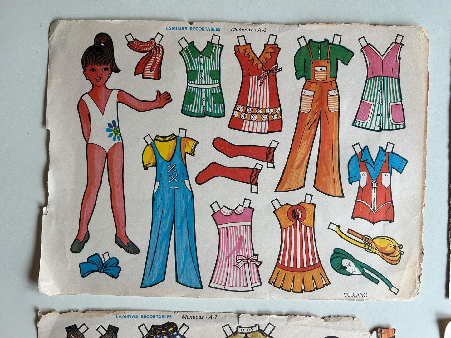 Láminas recortables Vulcano · Muñecas años 70s