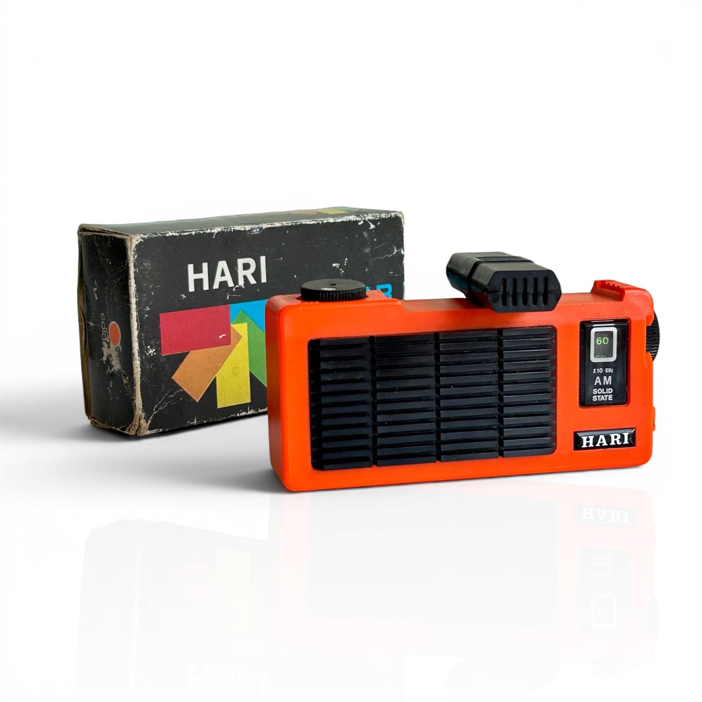 Radio portátil Hari “Radar Radio” – Vintage Hong Kong con caja original