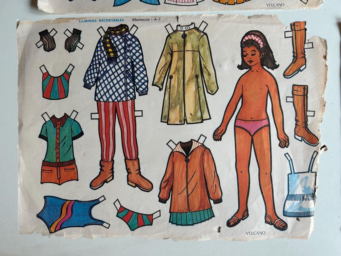 Láminas recortables Vulcano · Muñecas años 70s