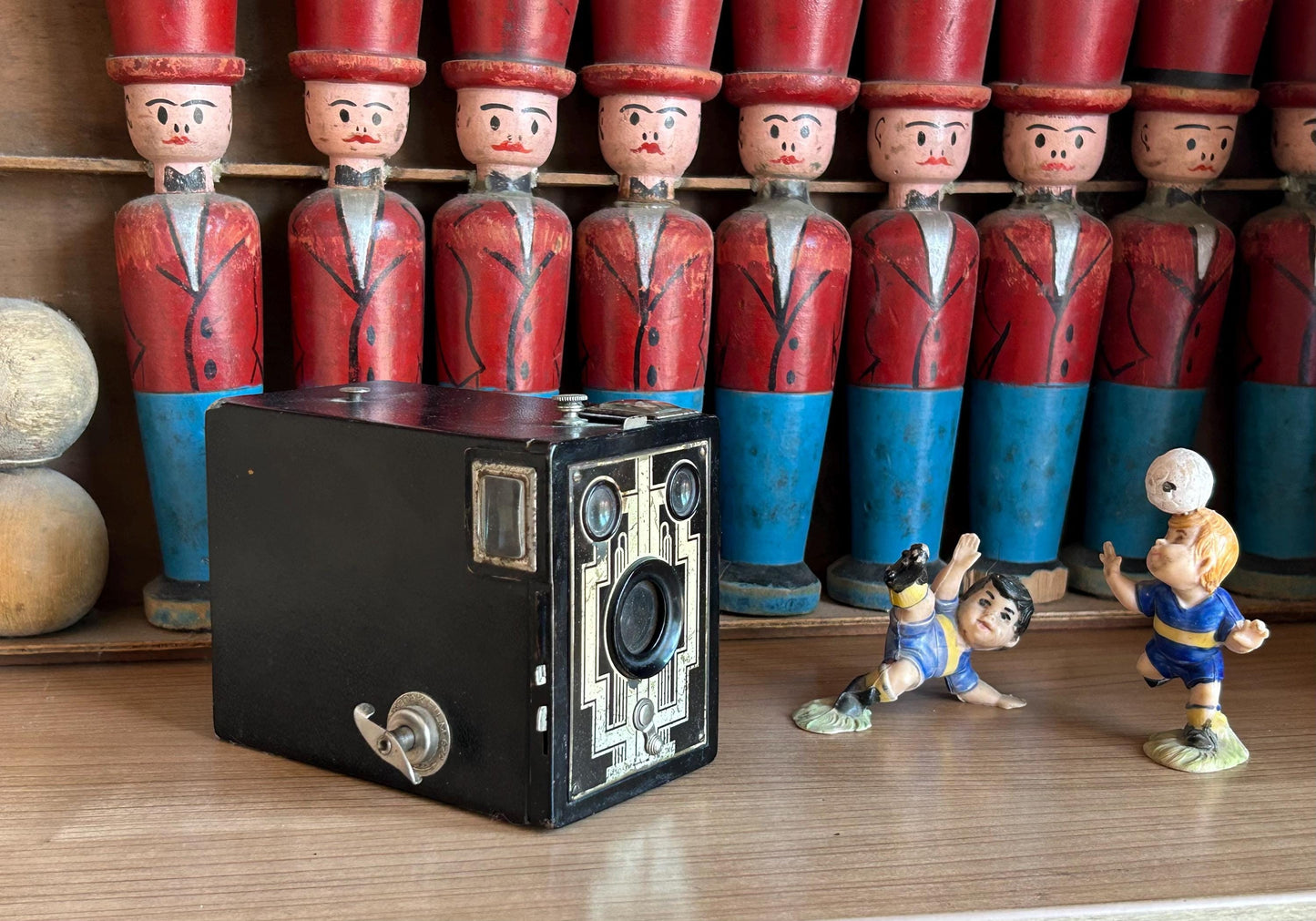 Kodak Brownie Six-20 · Art Déco años 40s
