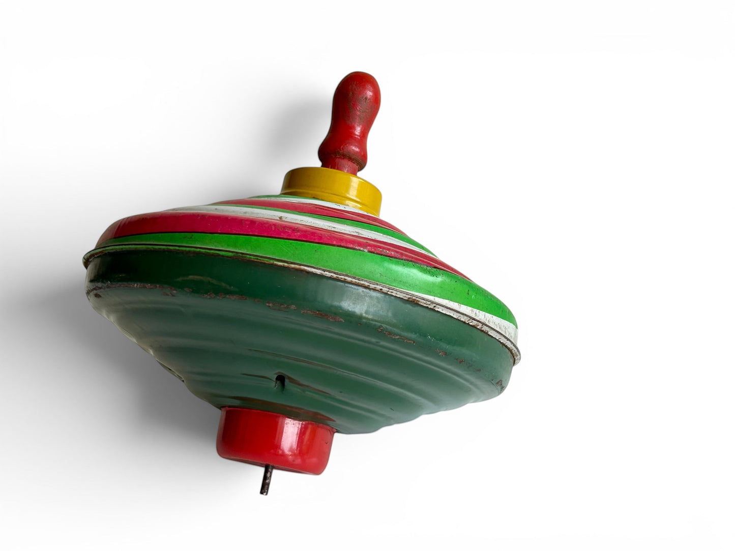 Trompo vintage de metal y madera de Retrópica Tienda, juguete clásico de los años 60 con colores verde, rojo y amarillo